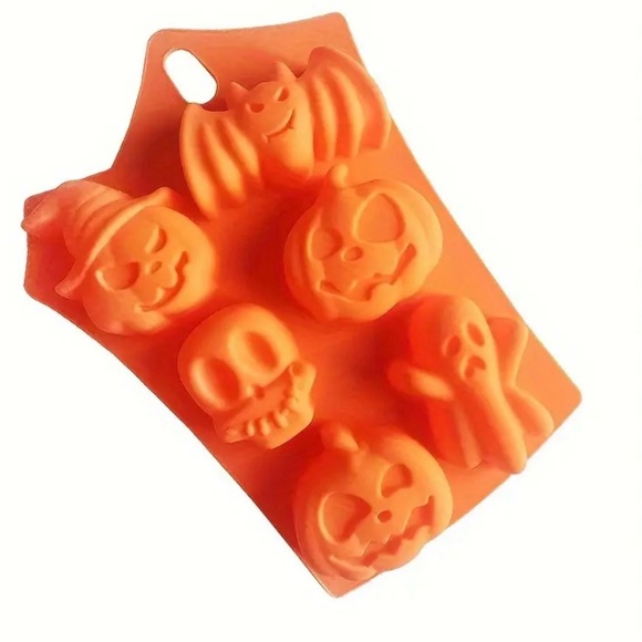 Halloween Silicone Cookie Cutter Set – Pumpkin, Skull, Ghost, & Bat Baking Molds - Picture 6 of 16